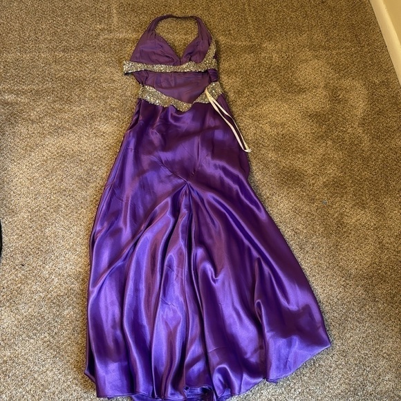 Niki Livas Women’s Purple Sequin Halter Prom Dress Gown (Altered) Sz 0-2 - Picture 6 of 10